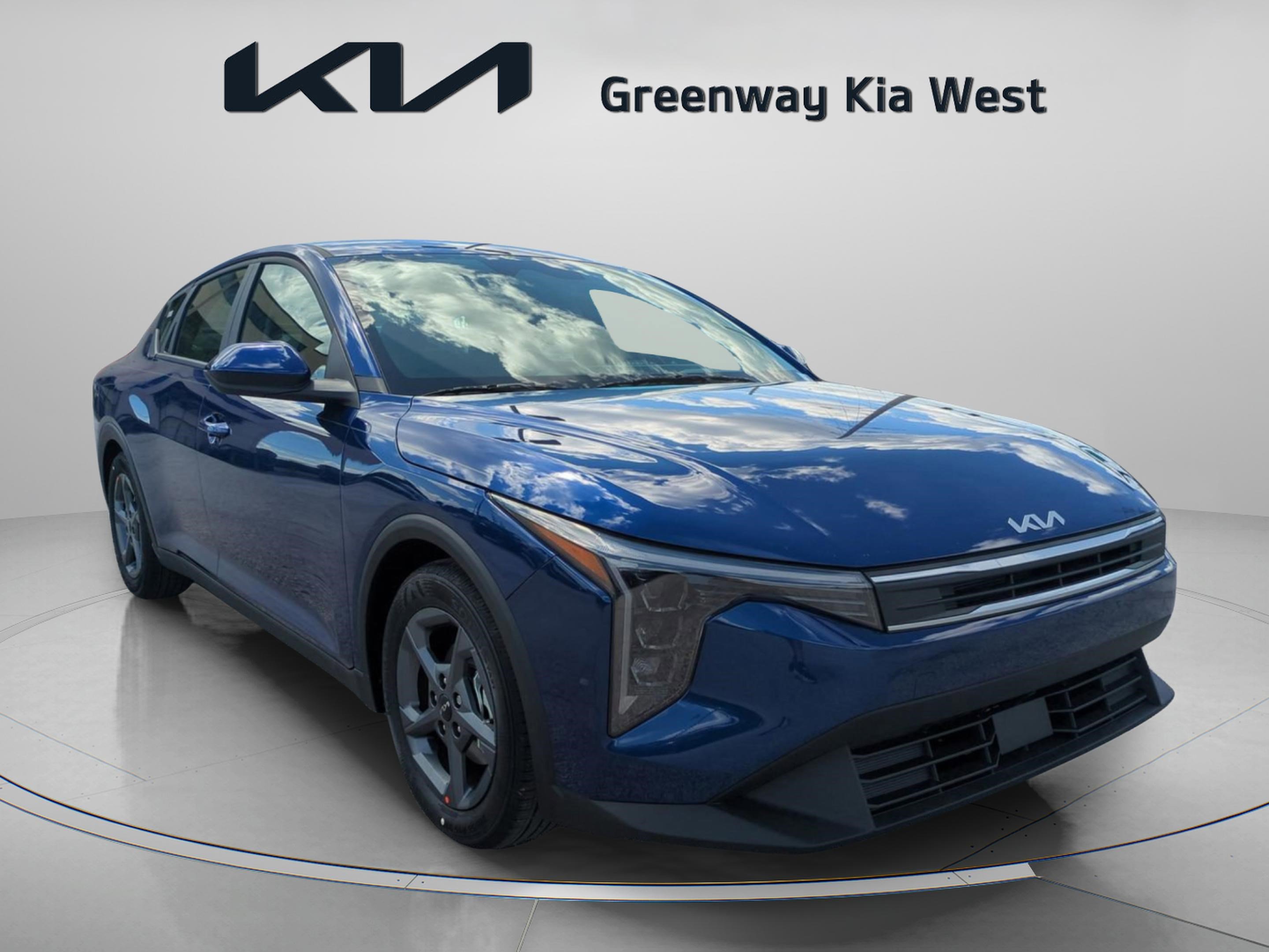2025 Kia K4 LXS's photo