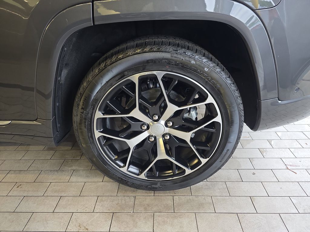 2024 Jeep Grand Cherokee Summit Reserve 4xe photo 33