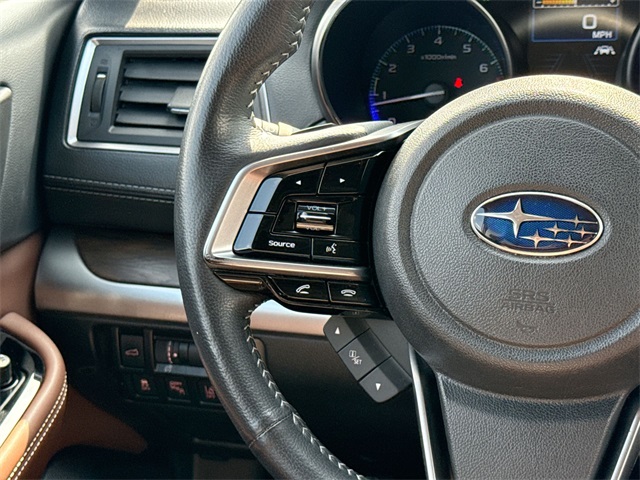 2019 Subaru Outback 3.6R Touring photo 25