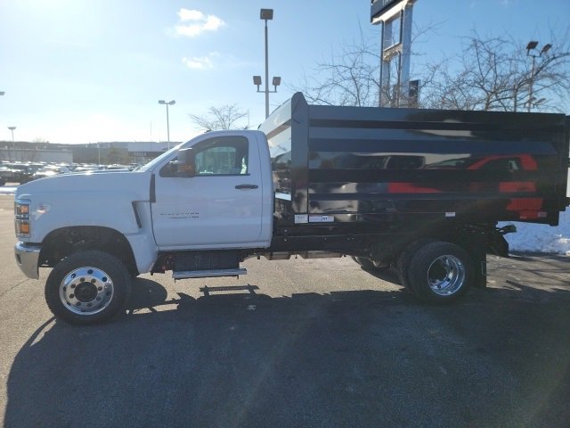 2024 Chevrolet Silverado 4500HD Work Truck photo 5
