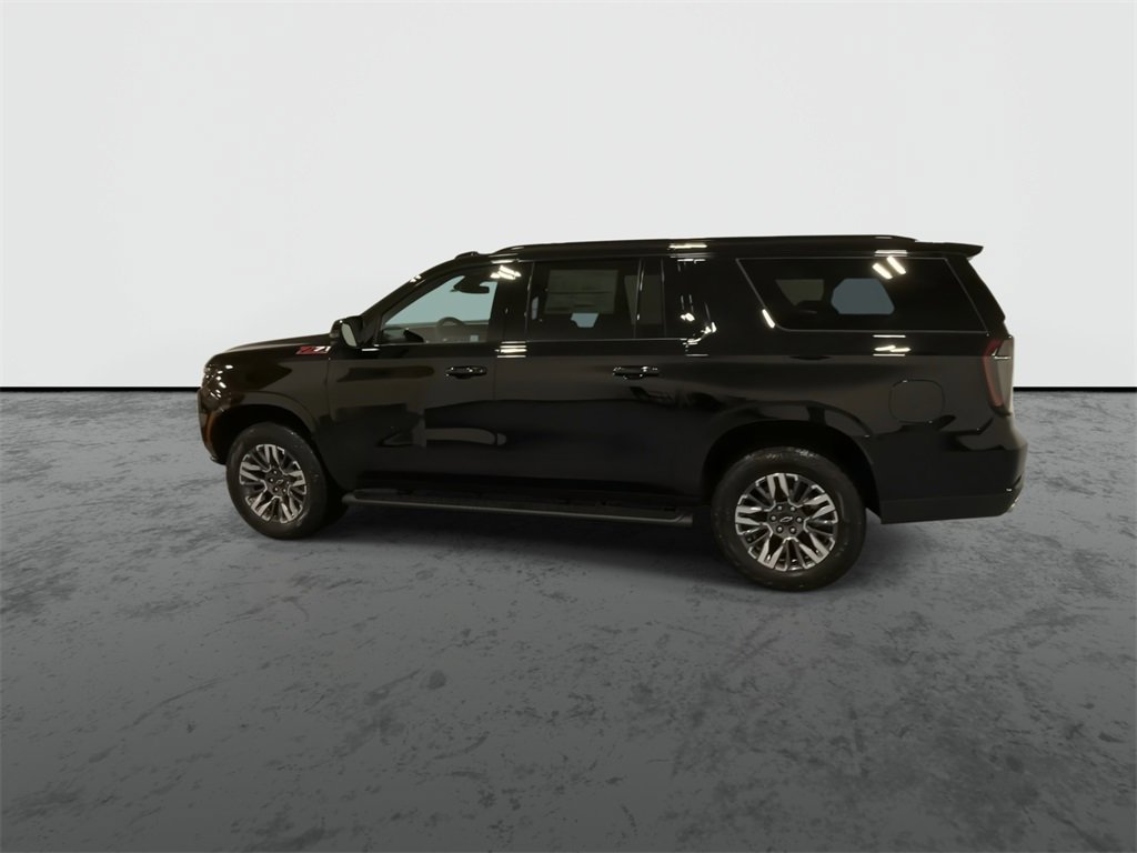 2026 Chevrolet Suburban Z71 photo 2