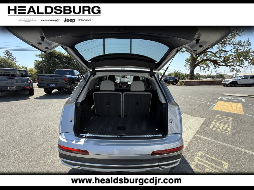2020 Audi Q7 55 Premium photo 18