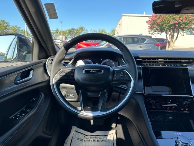 2025 Jeep Grand Cherokee Altitude X photo 18