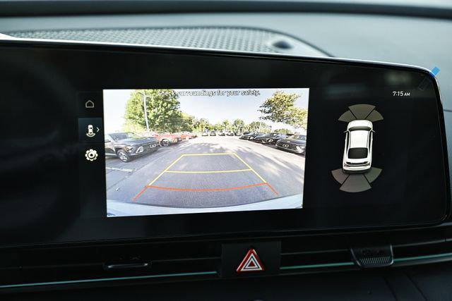 2025 Hyundai Elantra N Base photo 13
