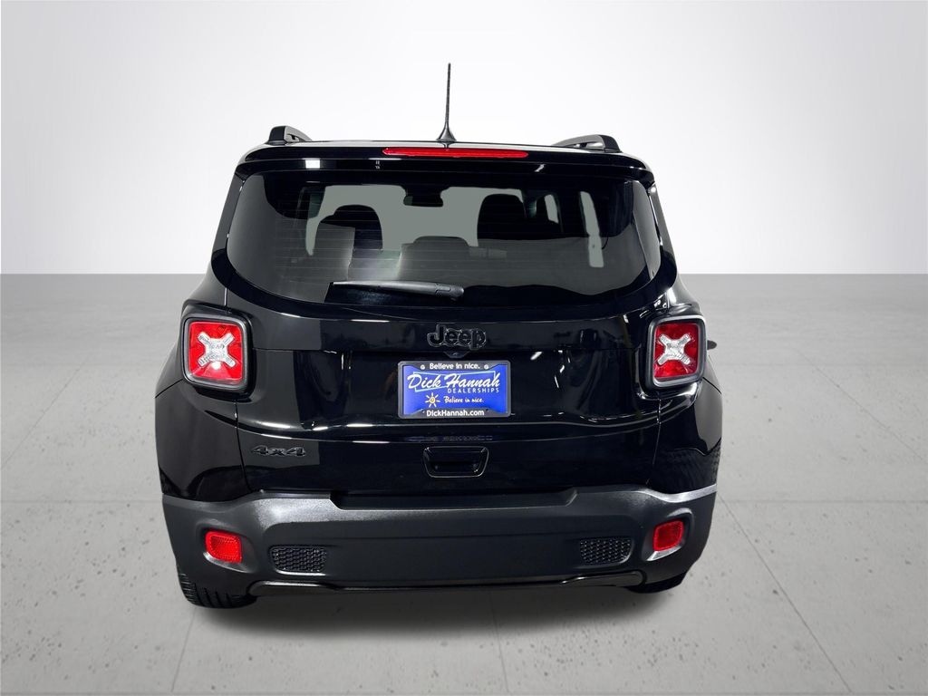 2023 Jeep Renegade Altitude photo 6