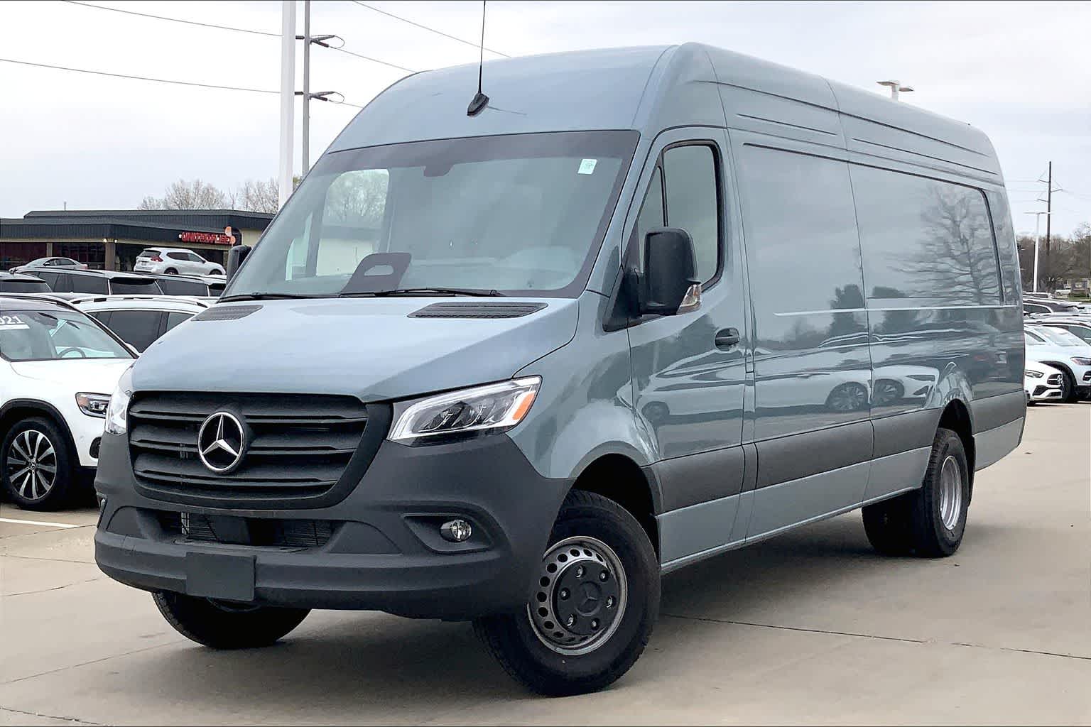 2025 Mercedes-Benz Sprinter Cargo Van