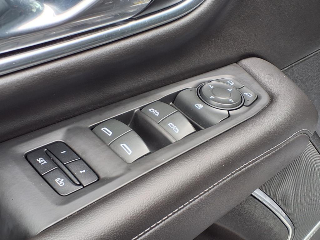 2021 Chevrolet Tahoe Z71 photo 6