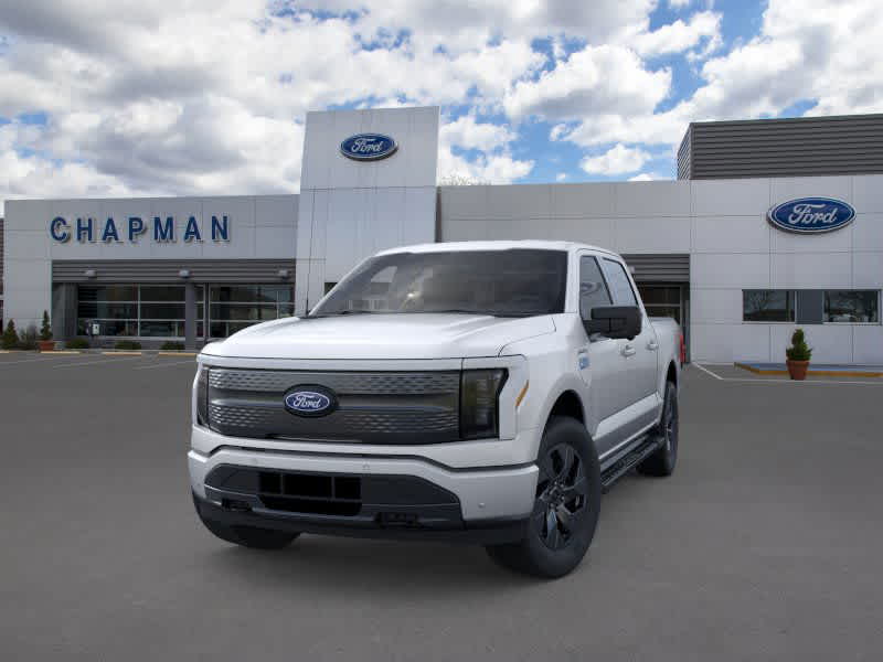 2025 Ford F-150 Lightning photo 2