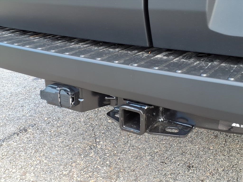 2025 Ford Transit photo 4