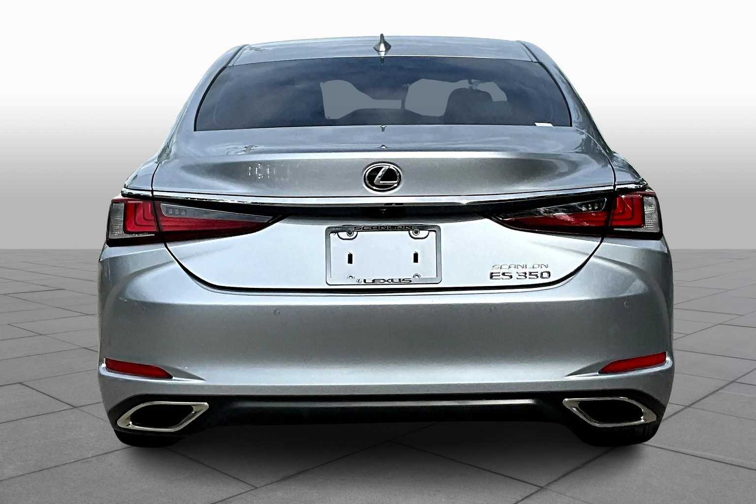 2022 Lexus ES 350 photo 4