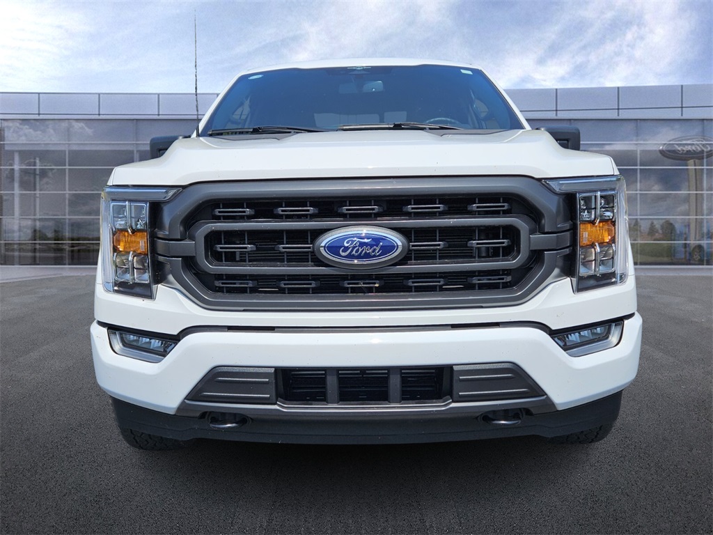 2023 Ford F-150 XLT photo 2
