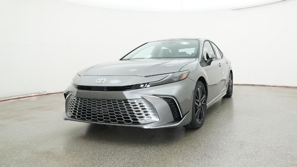 2025 Toyota Camry XSE photo 4