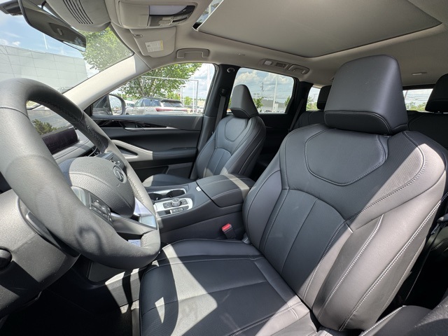2025 Infiniti QX60 Pure photo 8