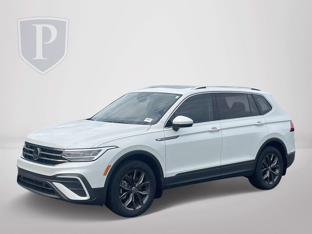 2023 Volkswagen Tiguan SE photo 2