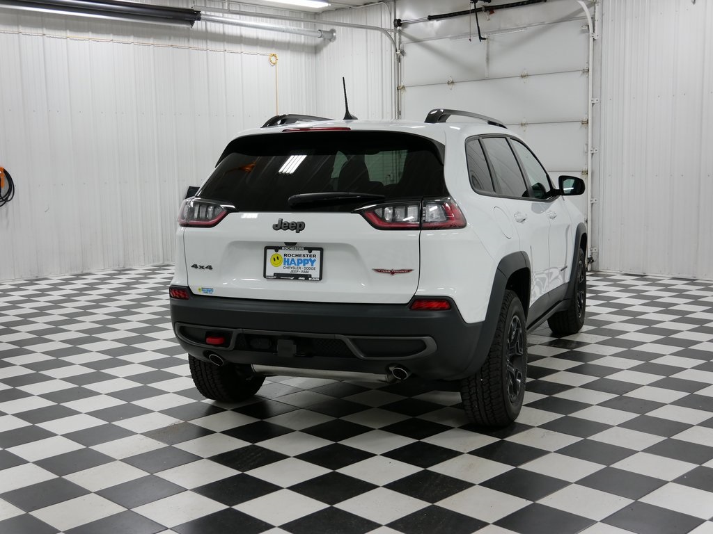 2022 Jeep Cherokee Trailhawk photo 4