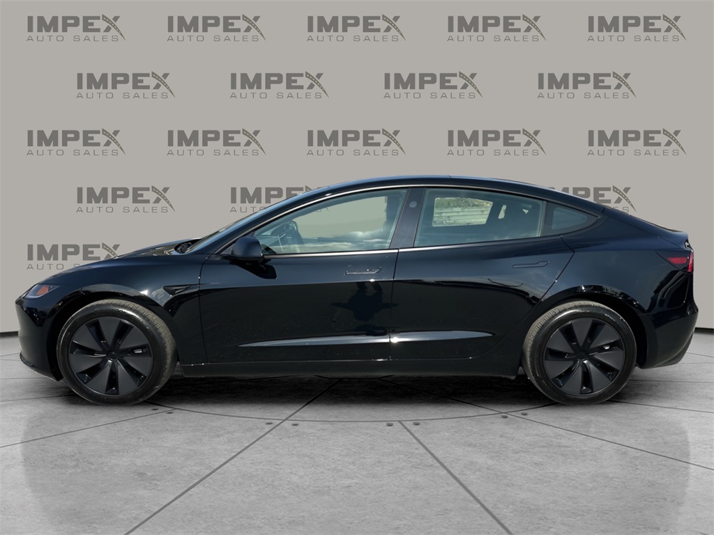 2025 Tesla Model 3 Long Range photo 2