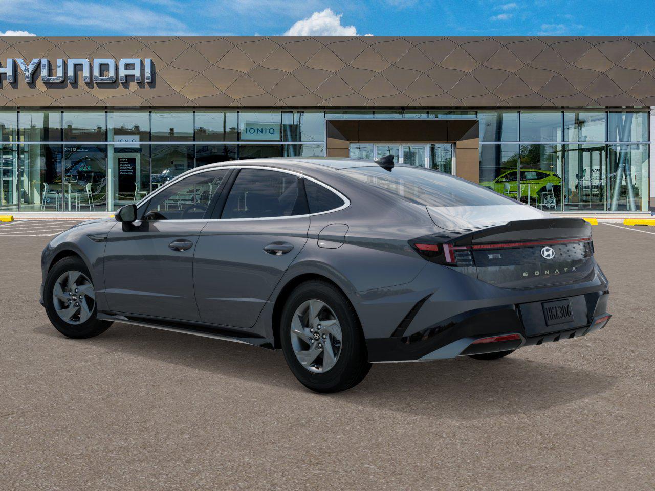 2025 Hyundai Sonata SE photo 3