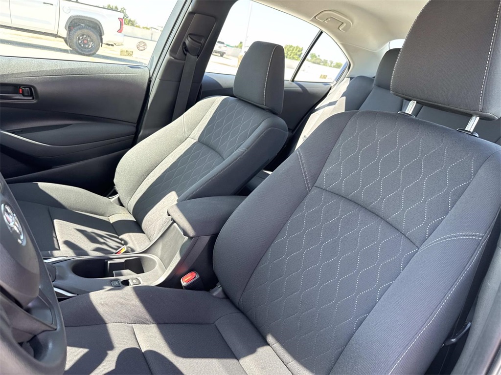 2023 Toyota Corolla LE photo 15