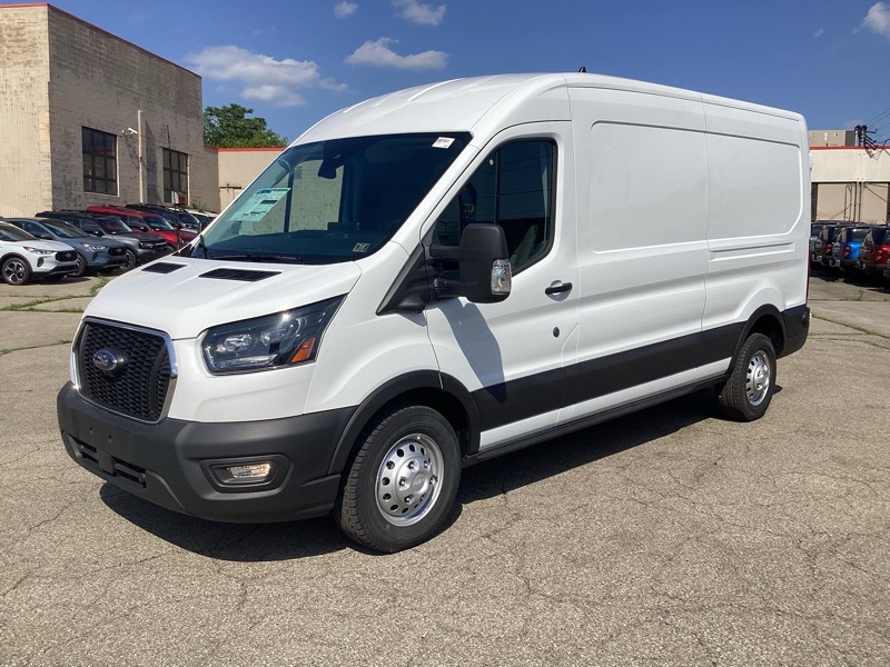 2024 Ford Transit photo 3