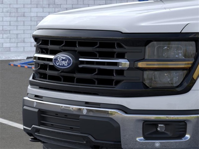 2025 Ford F-150 XLT photo 14