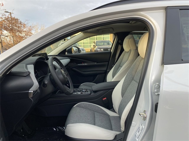 2026 Mazda CX-30 2.5 S photo 4