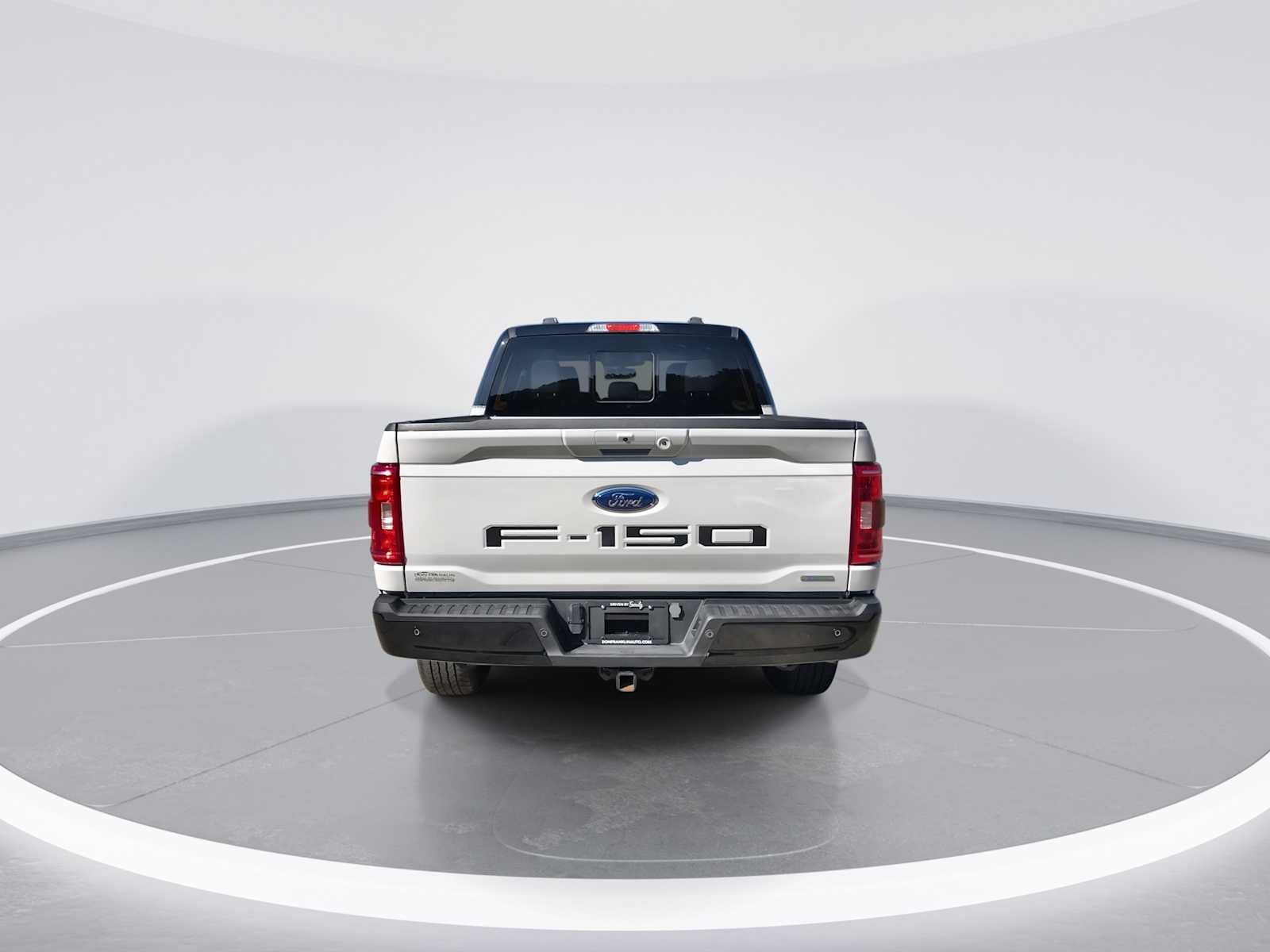 2023 Ford F-150 XLT photo 7