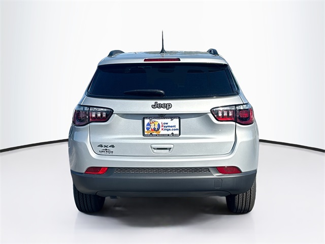 2025 Jeep Compass Latitude photo 5