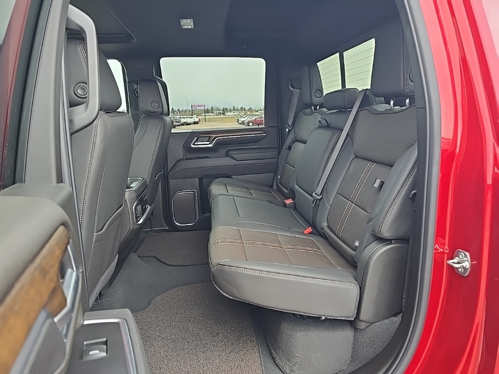 2025 Chevrolet Silverado 2500HD High Country photo 24