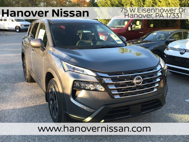 2026 Nissan Rogue SV's photo