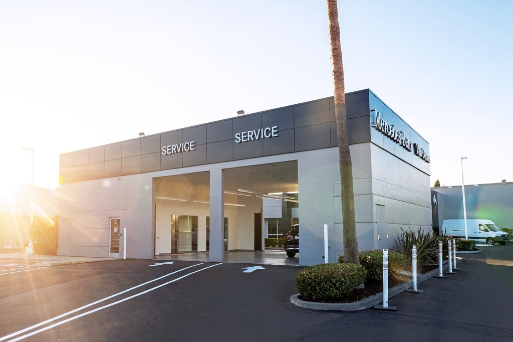 New 2024 MercedesBenz Sprinter Passenger Van Fullsize Passenger Van