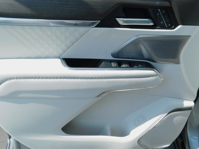 2024 Gmc Acadia Denali photo 20