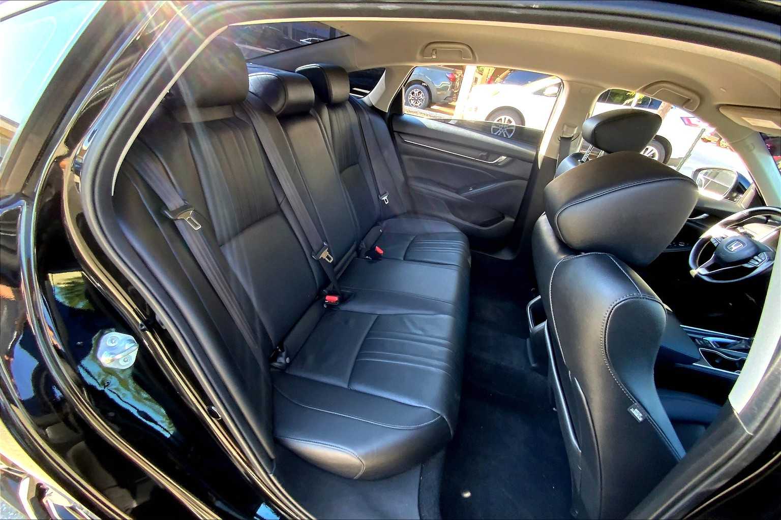2022 Honda Accord Sport SE photo 18