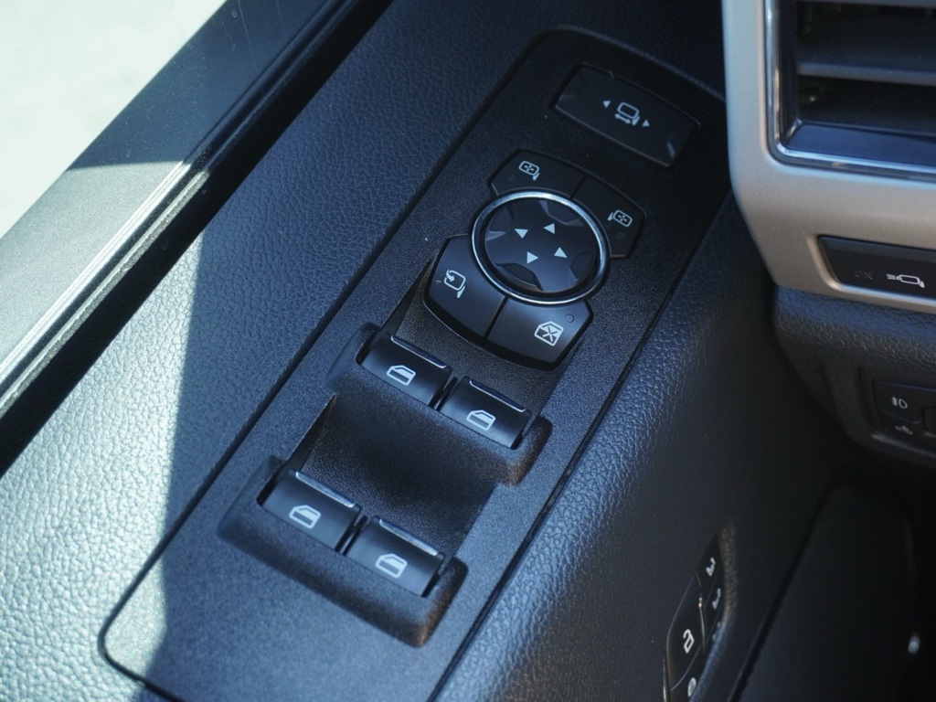 2022 Ford F-250 photo 13