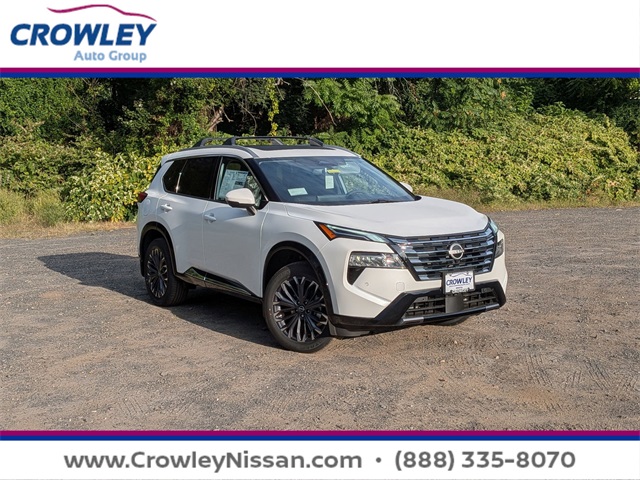 2026 Nissan Rogue Platinum's photo