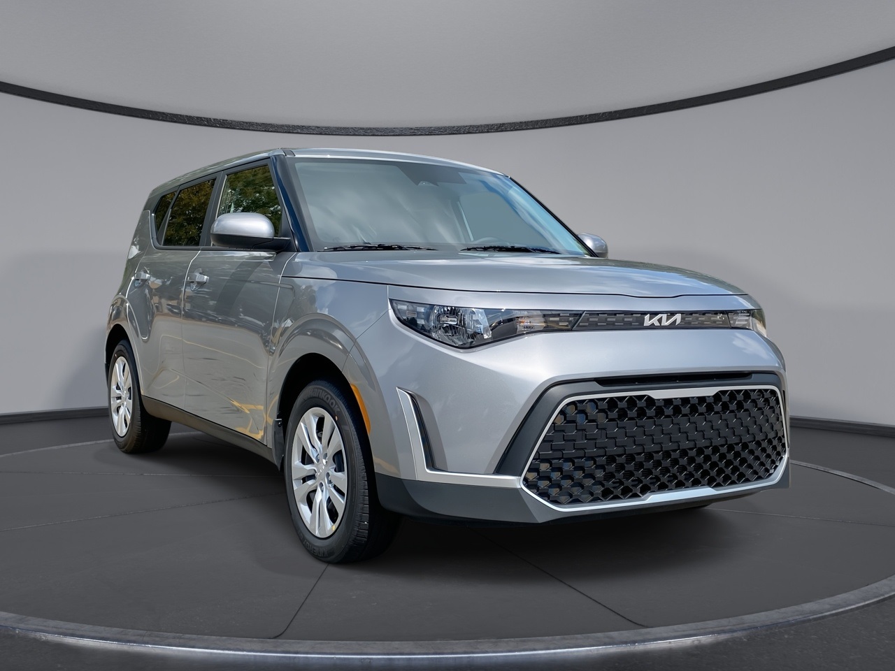 2025 Kia Soul LX's photo