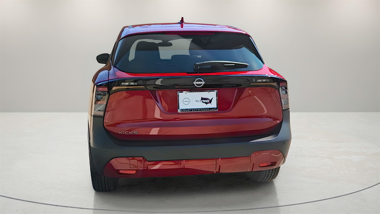 2025 Nissan Kicks SV photo 4