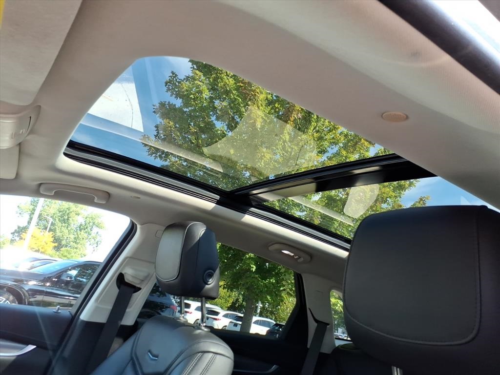 2019 Cadillac XT5 Luxury photo 11