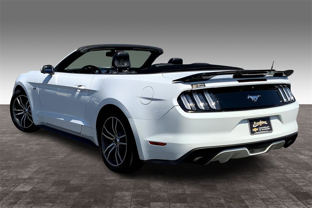 2017 Ford Mustang EcoBoost Premium photo 11