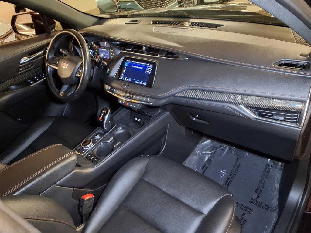 2020 Toyota RAV4 LE photo 27