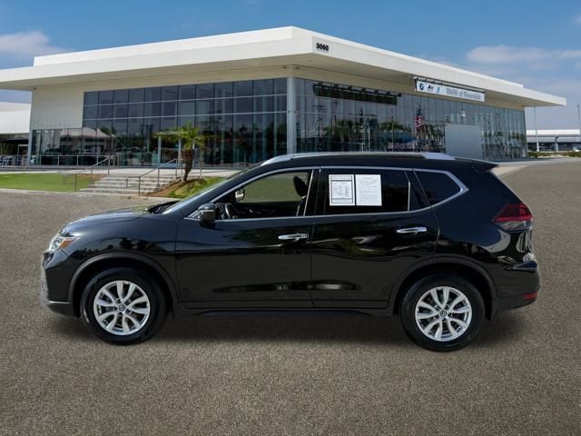 2019 Nissan Rogue SV photo 7