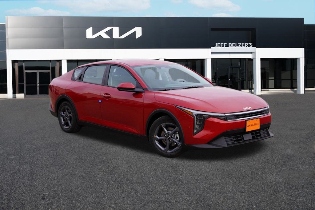 2025 Kia K4 LXS's photo