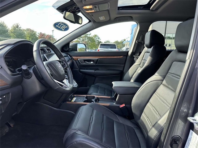 2022 Honda CR-V Hybrid Touring photo 12