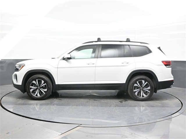 2026 Volkswagen Atlas SE photo 4