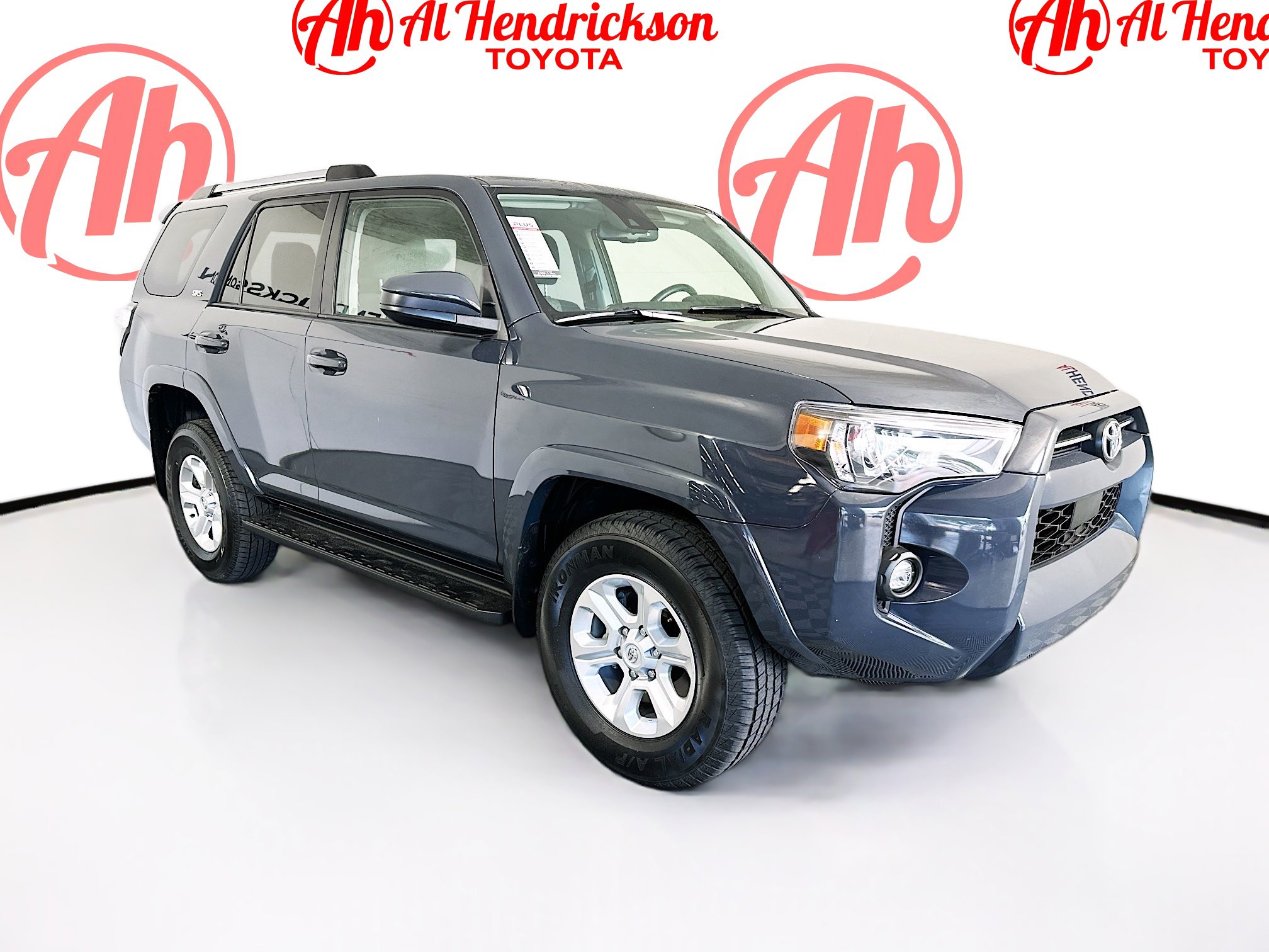 2024 Toyota 4Runner SR5's photo