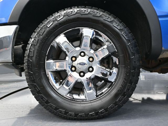 2013 Ford F-150 XLT photo 12