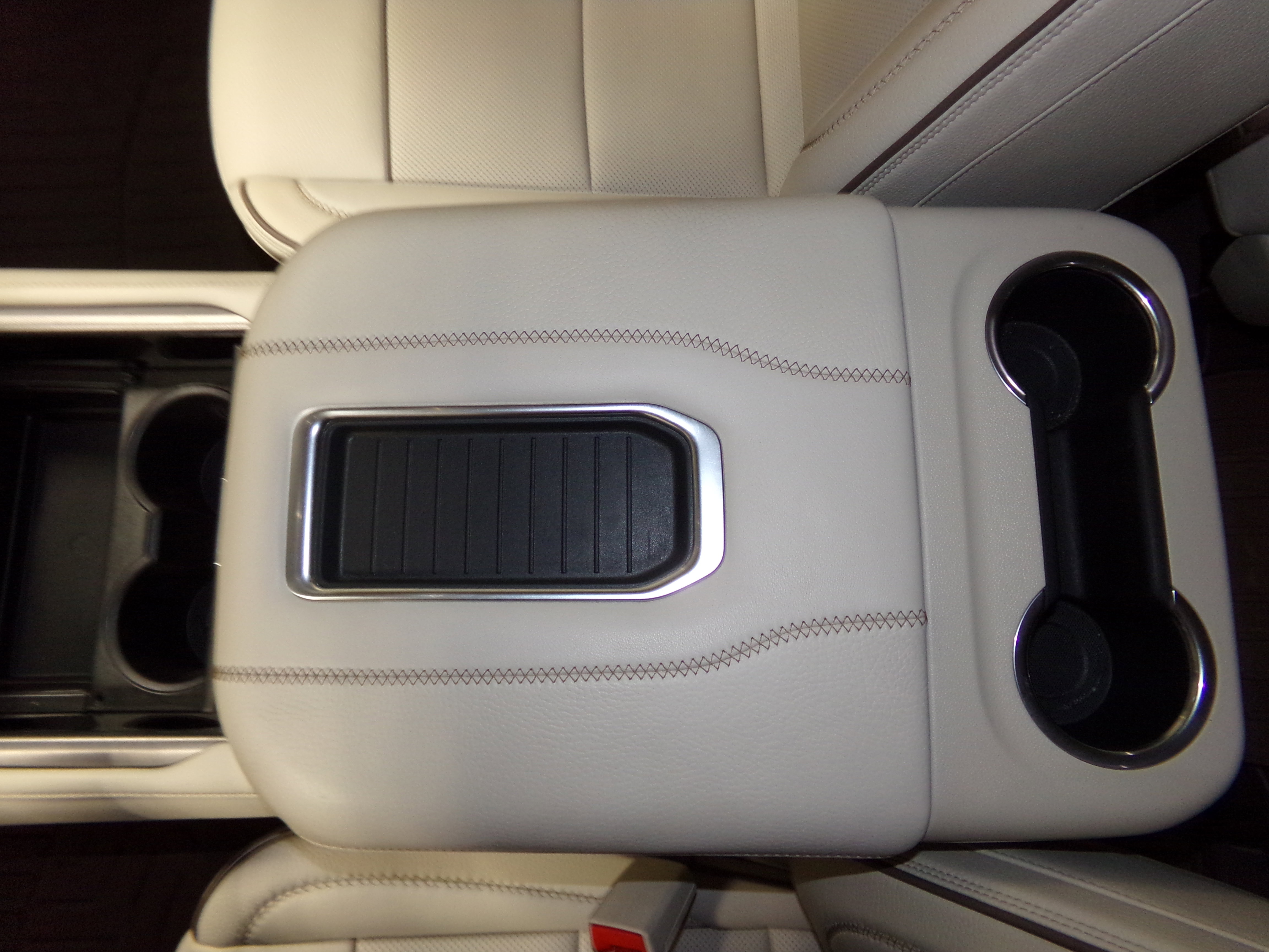 2022 Gmc Yukon Denali photo 18