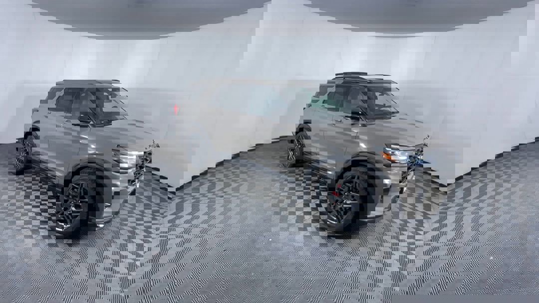 2026 Ford Explorer ST photo 2