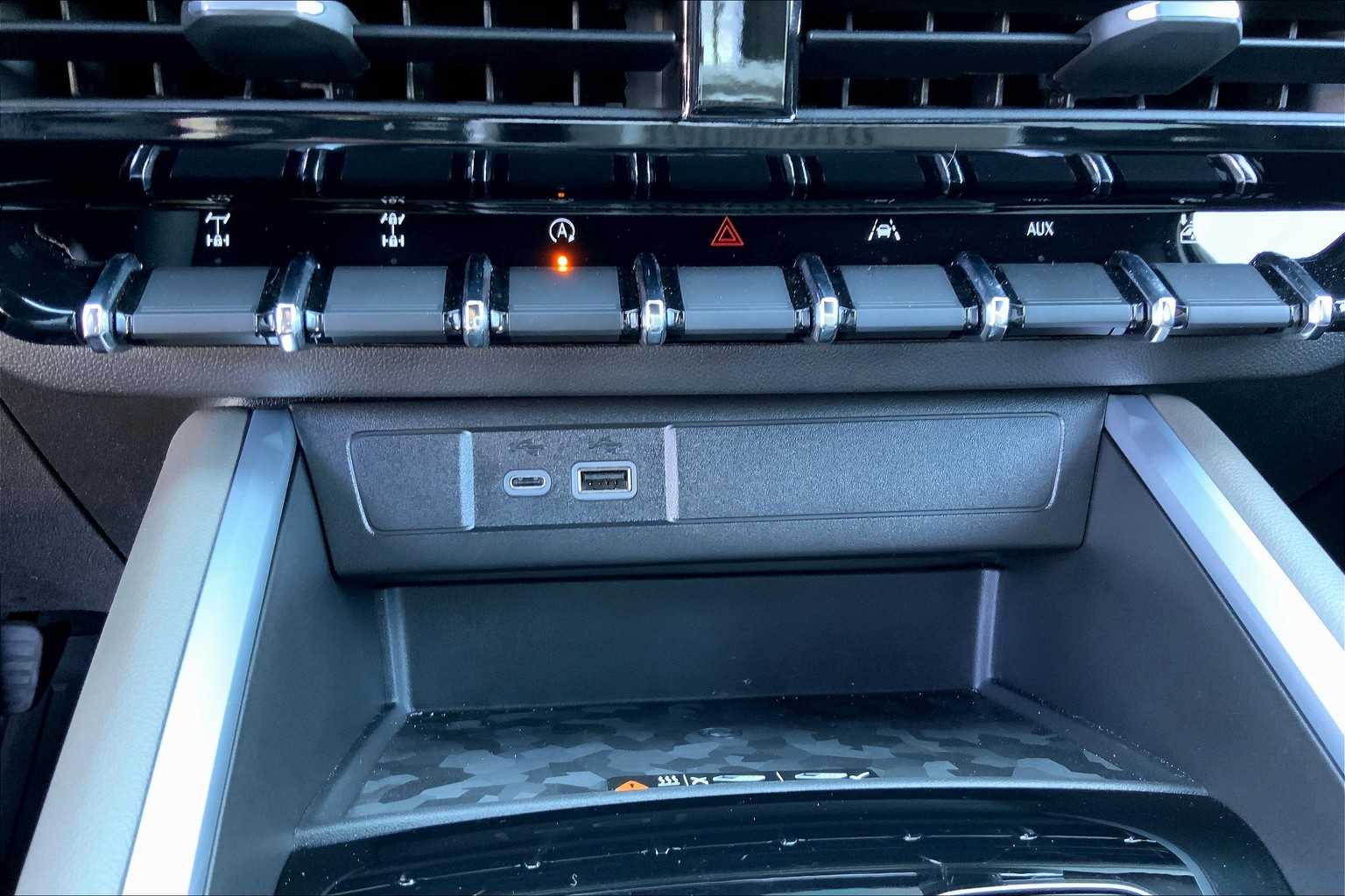 2023 Chevrolet Colorado ZR2 photo 31
