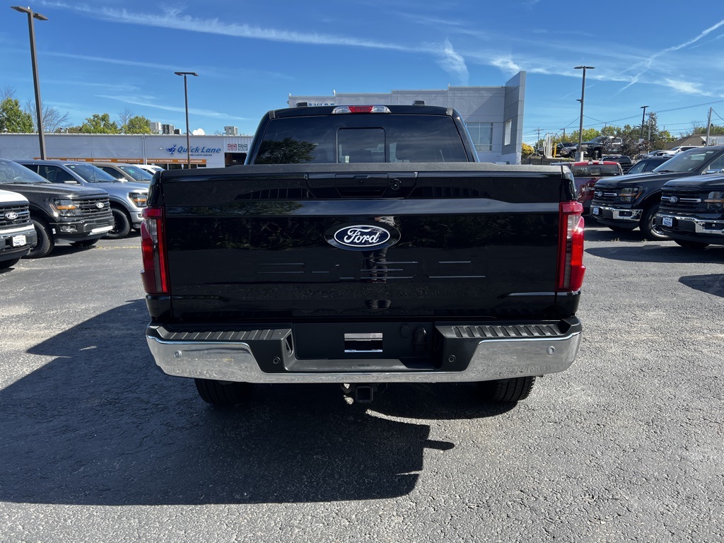 2025 Ford F-150 XLT photo 18