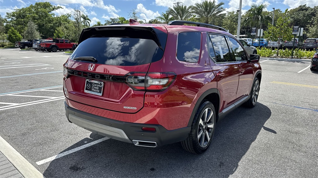 2025 Honda Pilot Touring photo 2